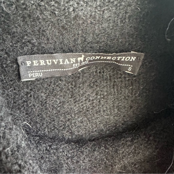 Peruvian connection, black alpaca, long line sweater size small - Picture 3 of 5